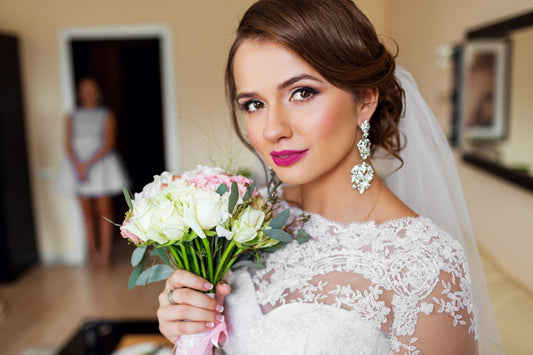 A Guide To Finding The Perfect Bridal Lipstick For Your Wedding - Alayne Curtiss Bridal Beauty