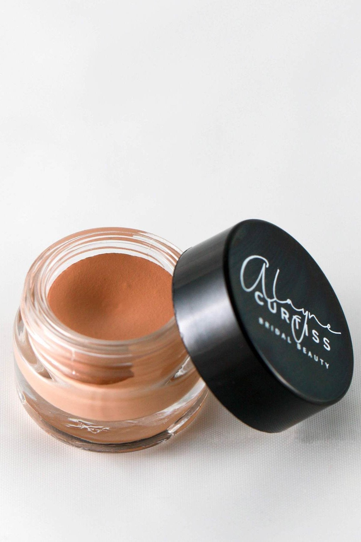 New Beginning Blendable Creme Shadow - Alayne Curtiss Bridal Beauty